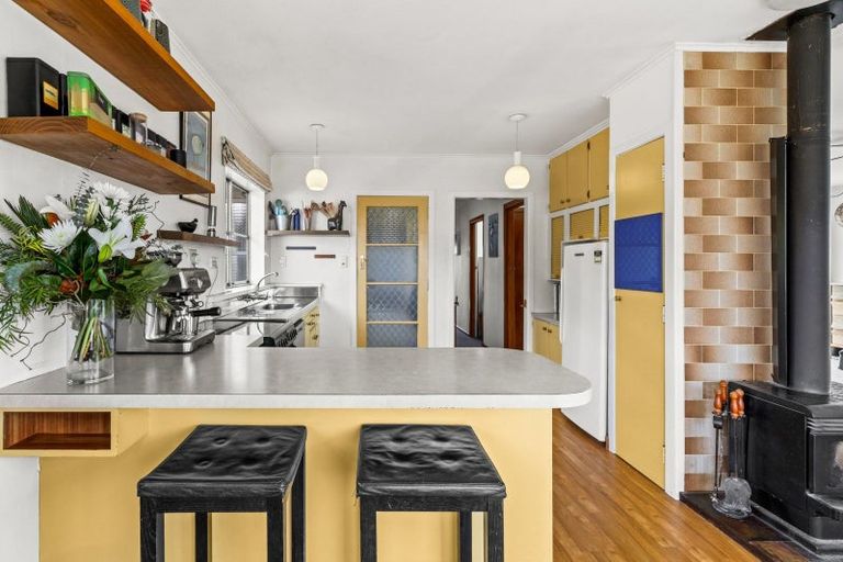 Photo of property in 32 Hyla Road, Haumoana, 4102