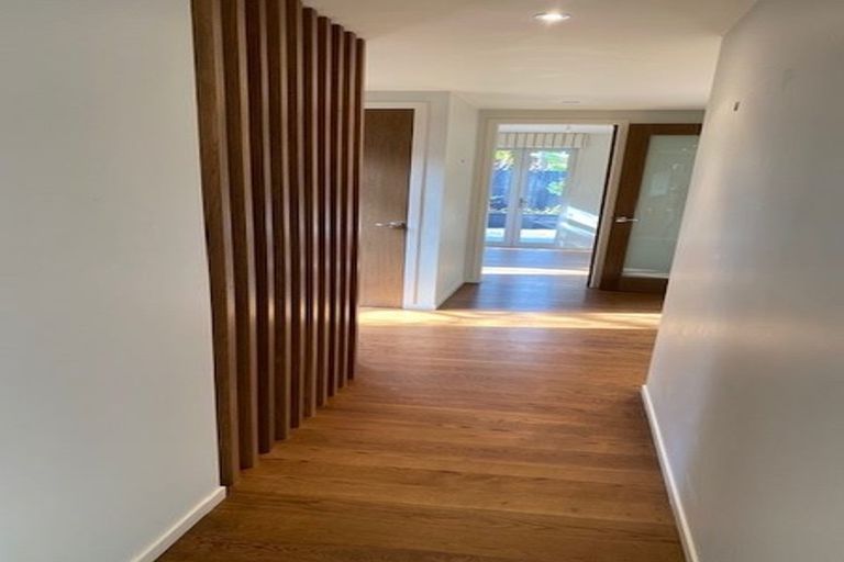 Photo of property in 33 Hastings Parade, Devonport, Auckland, 0624