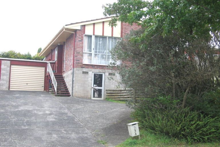 Photo of property in 23 Valley View Road, Glenfield, Auckland, 0629