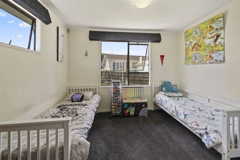 Photo of property in 25 Ferndown Avenue, Papatoetoe, Auckland, 2025