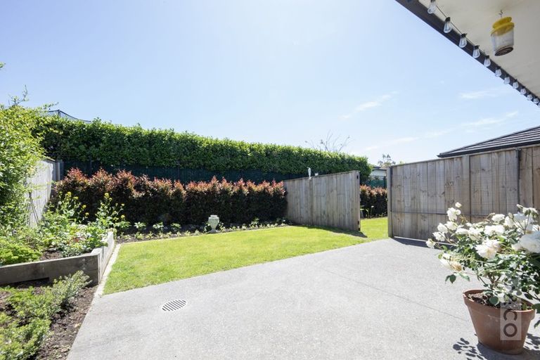 Photo of property in 17 Pitoitoi Drive, Riverhead, 0820