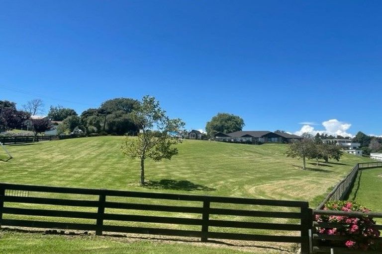 Photo of property in 83 Spencer Avenue, Maketu, 3189