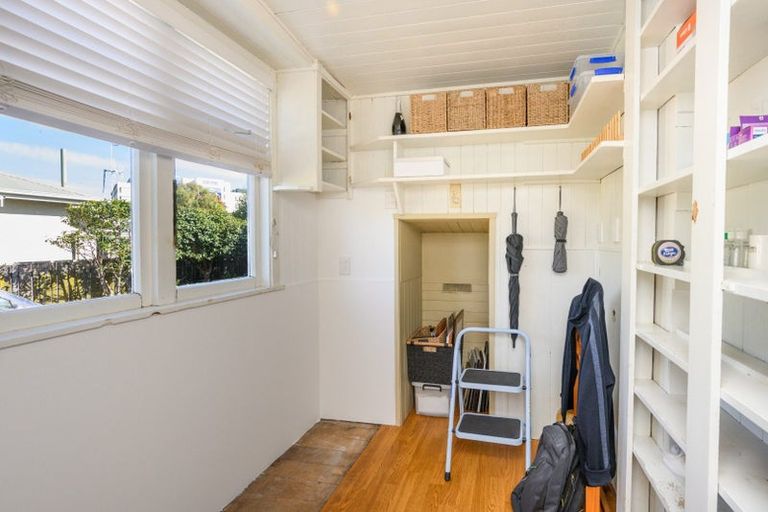 Photo of property in 4/7-9 Terrace Street, Roslyn, Palmerston North, 4414