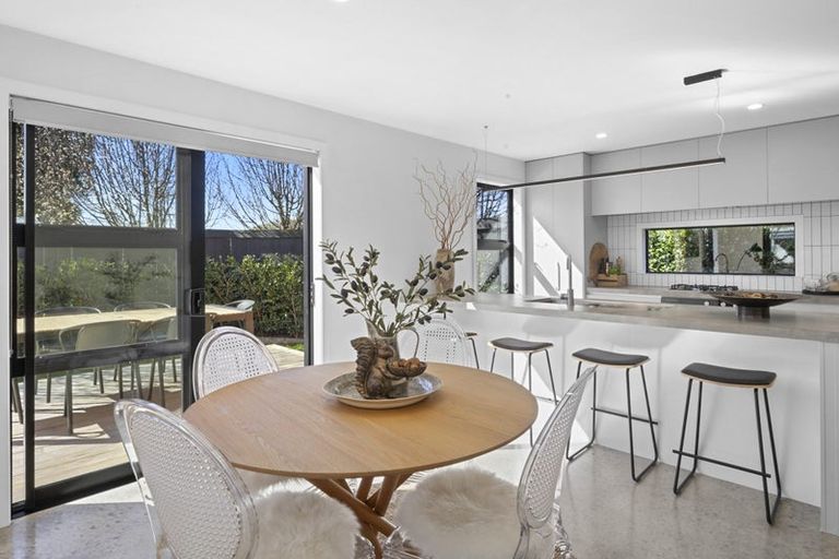 Photo of property in 276b Frankley Road, Ferndale, New Plymouth, 4310