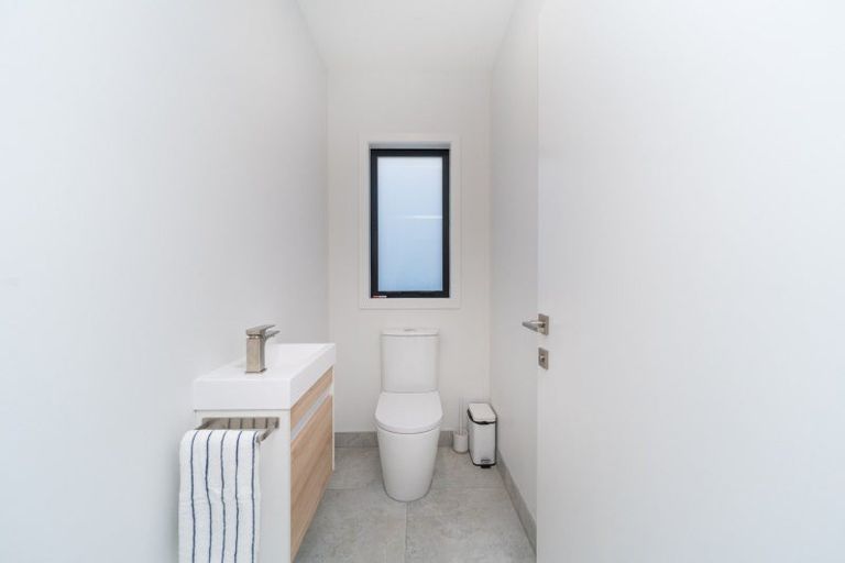 Photo of property in 78 Freedom Drive, Kelvin Grove, Palmerston North, 4470