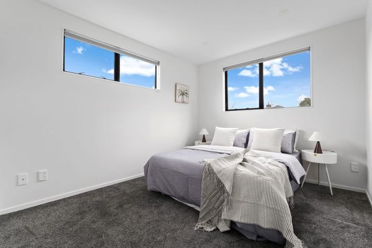 Photo of property in 22e Aorangi Place, Birkenhead, Auckland, 0626