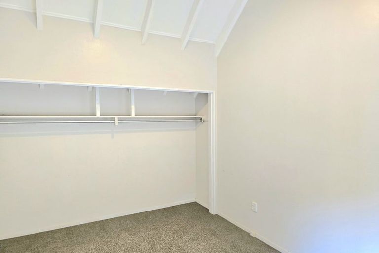 Photo of property in 6b Stokes Valley Road, Stokes Valley, Lower Hutt, 5019