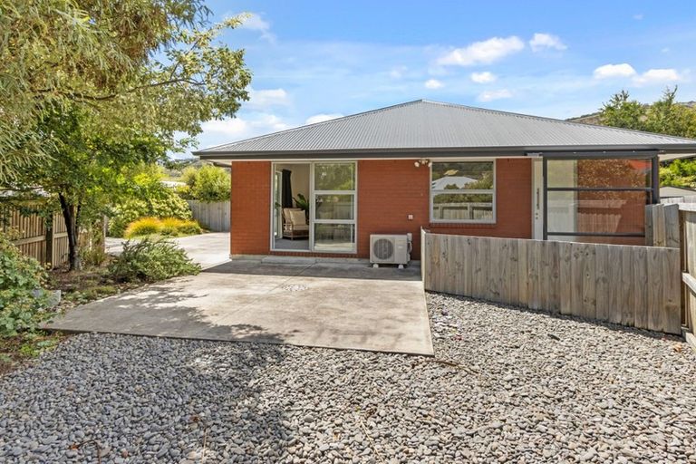 Photo of property in 6 Pawaho Place, Heathcote Valley, Christchurch, 8022