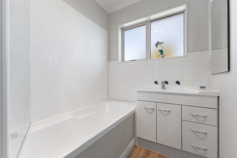 Photo of property in 31a Clarendon Terrace, Woolston, Christchurch, 8023