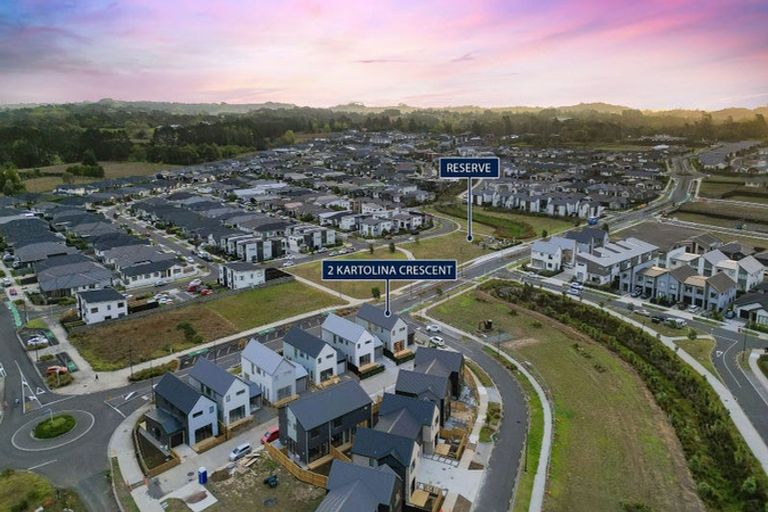 Photo of property in 77a Schoolside Road, Kumeu, 0810