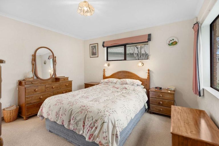 Photo of property in 3 Celtic Court, Roslyn, Palmerston North, 4414