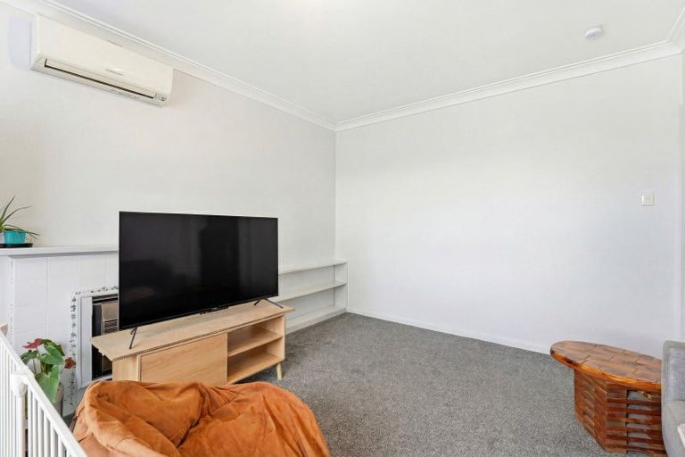 Photo of property in 141 Monrad Street, Highbury, Palmerston North, 4412