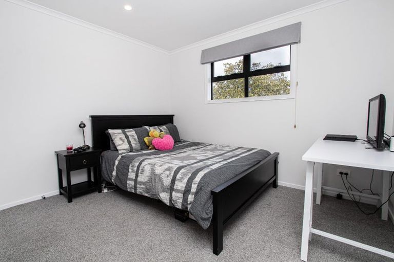 Photo of property in 27u6 Seddon Road, Frankton, Hamilton, 3204