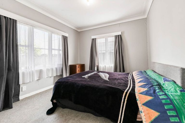 Photo of property in 179 Don Buck Road, Massey, Auckland, 0614