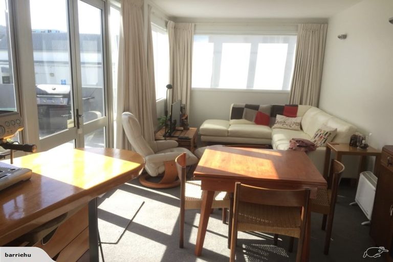 Photo of property in Qba Apartments, 5c/51 Webb Street, Mount Cook, Wellington, 6011