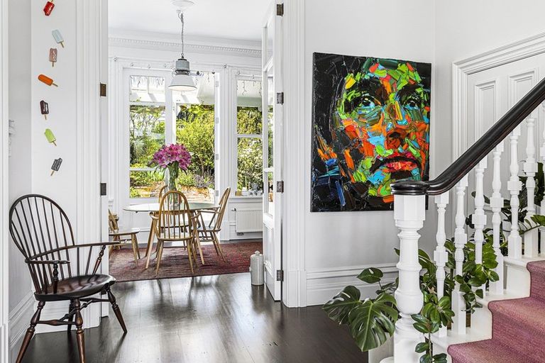 Photo of property in 89 Brougham Street, Mount Victoria, Wellington, 6011
