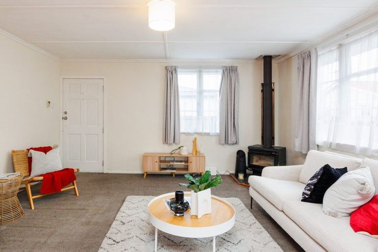 Photo of property in 28a Cambridge Street, Milson, Palmerston North, 4414