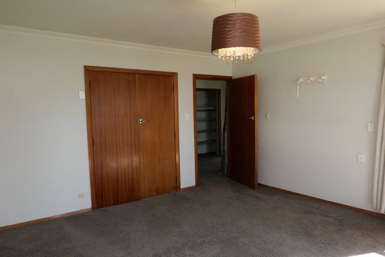 Photo of property in 20 Ngapotiki Street, Paraparaumu Beach, Paraparaumu, 5032