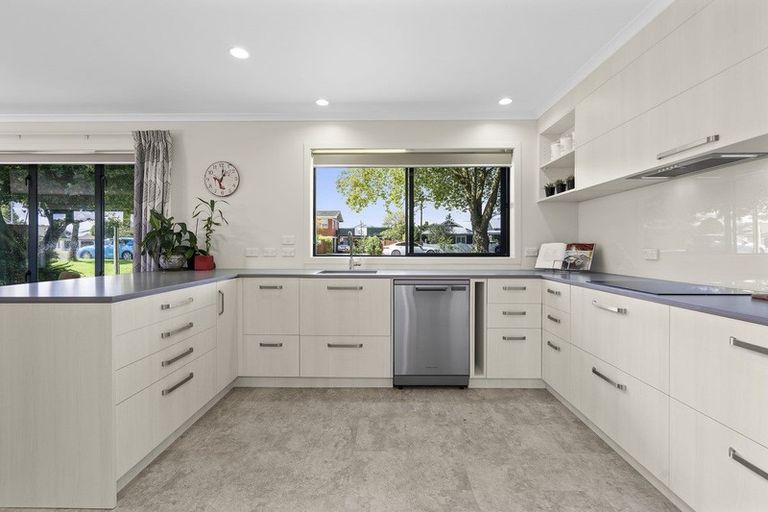 Photo of property in 44 Hall Street, Cambridge, 3434