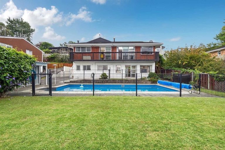 Photo of property in 129 Glamorgan Drive, Torbay, Auckland, 0630
