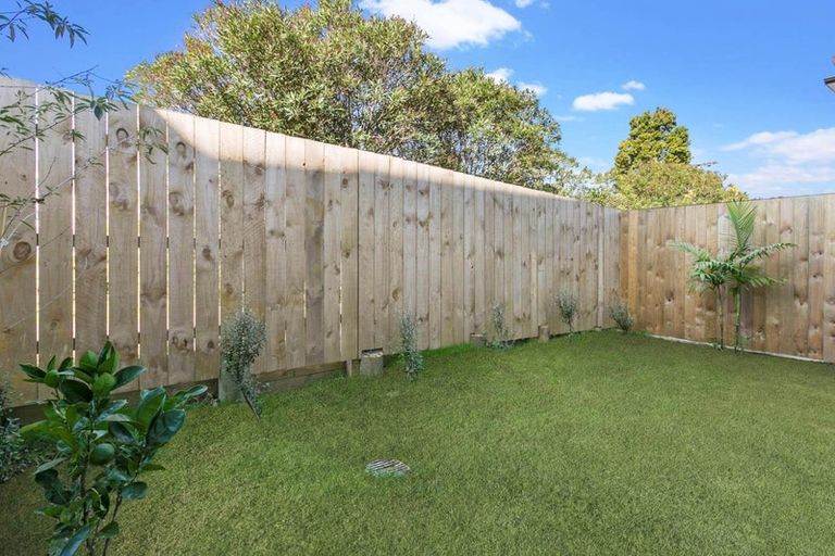 Photo of property in 7/205 Sunnynook Road, Wairau Valley, Auckland, 0627