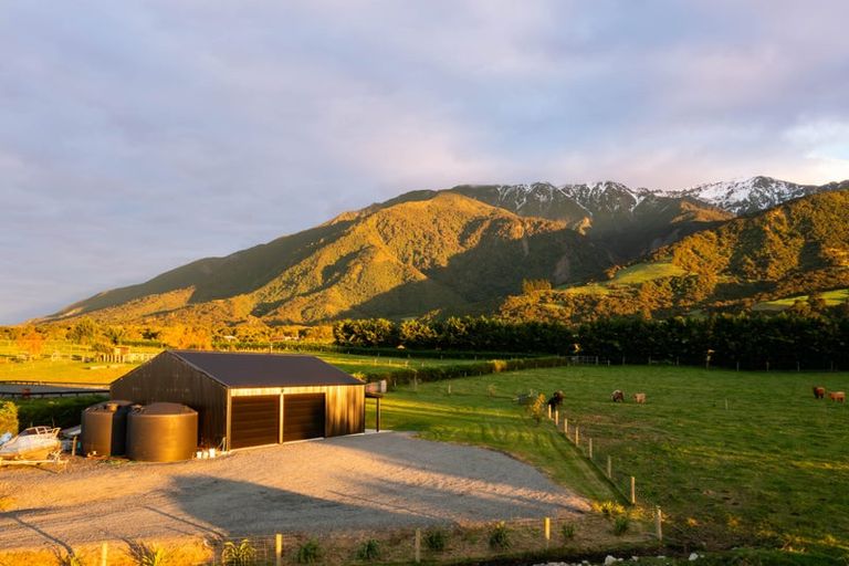 Photo of property in 22 Koura Bay Drive, Hapuku, Kaikoura, 7371