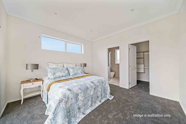 Photo of property in 16 Huahua Crescent, Papakura, 2110