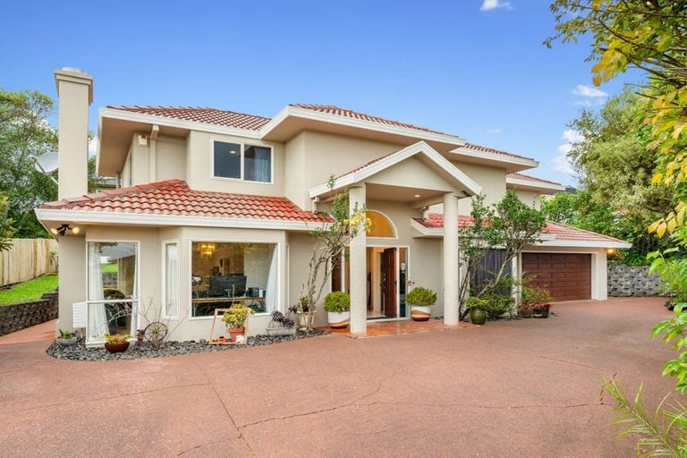 Photo of property in 25 Bronte Place, Somerville, Auckland, 2014