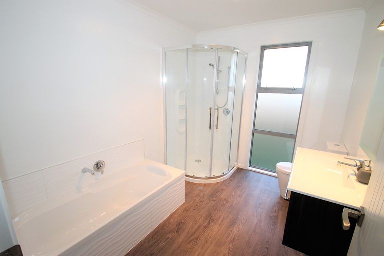 Photo of property in 60 Silverstream Drive, Mosgiel, 9024
