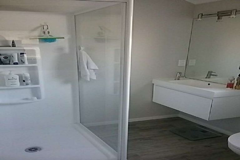 Photo of property in 330 Grenada Street, Papamoa Beach, Papamoa, 3118
