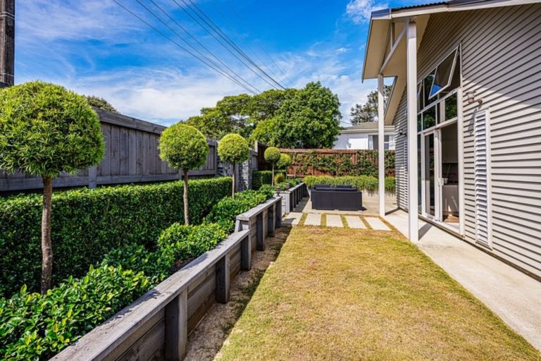 Photo of property in 9 Wharf Road, Albany, Auckland, 0632