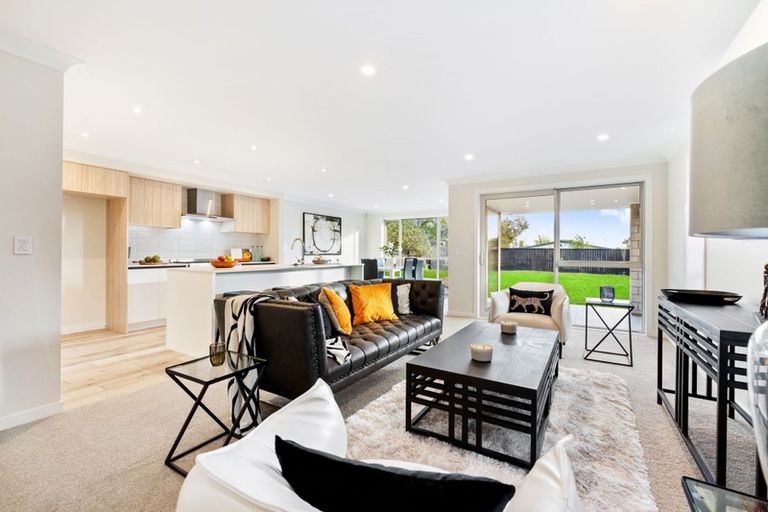 Photo of property in 6 Jaedee Court, Howick, Auckland, 2014