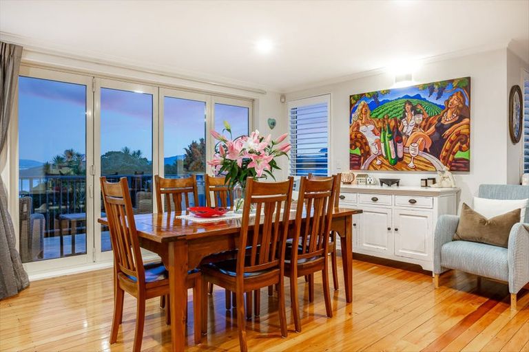 Photo of property in 14 Corlett Road, Plimmerton, Porirua, 5026