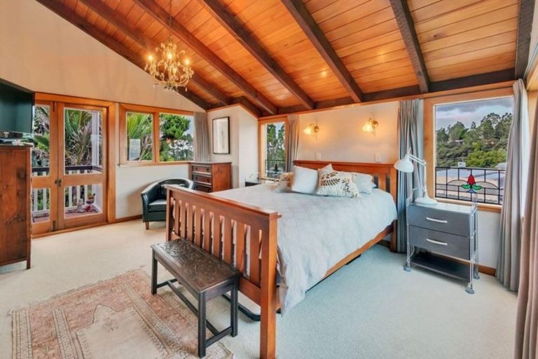 Photo of property in 431 Titirangi Road, Titirangi, Auckland, 0604