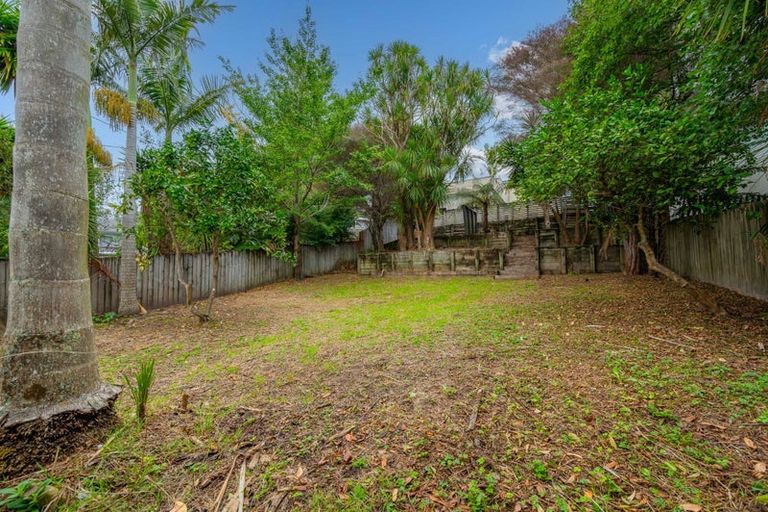Photo of property in 155 Don Buck Road, Massey, Auckland, 0614