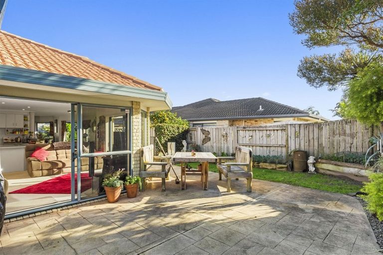 Photo of property in 77 Santa Monica Drive, Papamoa Beach, Papamoa, 3118