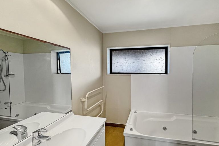 Photo of property in 11b West End Road, Ohope, 3121