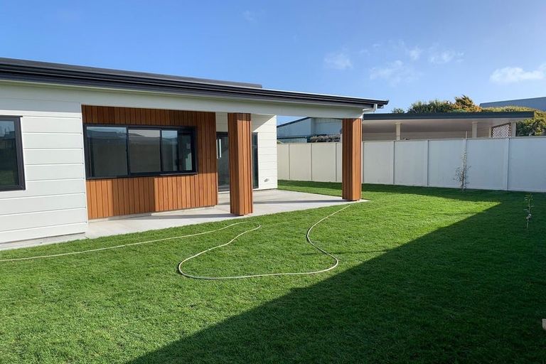 Photo of property in 3 Snappers Lane, Foxton Beach, Foxton, 4815