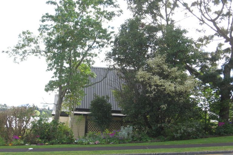 Photo of property in 77 James Cook Drive, Welcome Bay, Tauranga, 3112