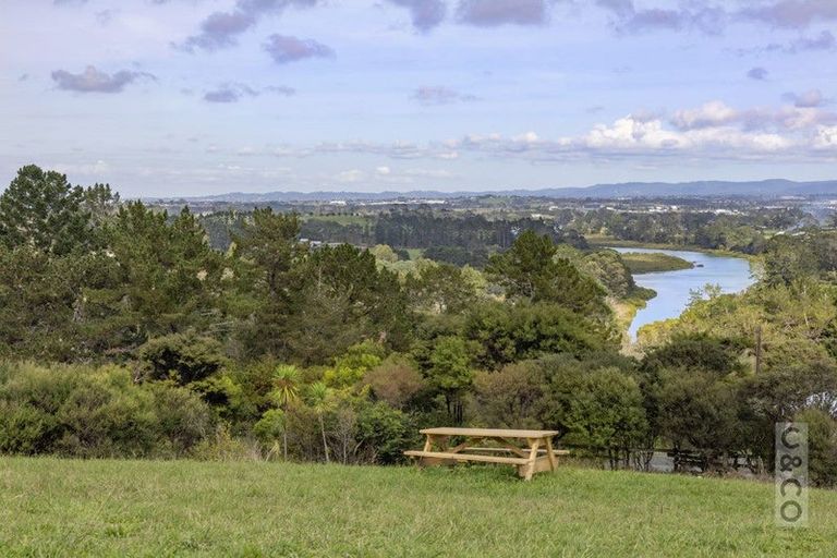 Photo of property in 74 Brookdale Road, Riverhead, Albany, 0793