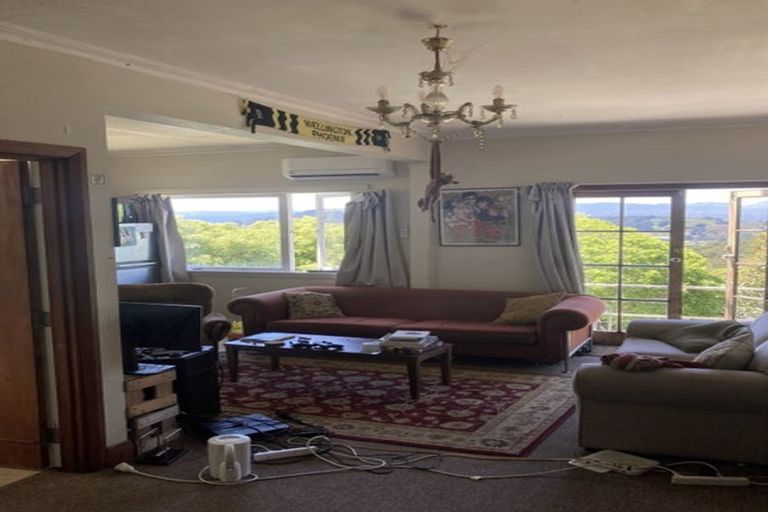 Photo of property in 29 Tanera Crescent, Brooklyn, Wellington, 6021