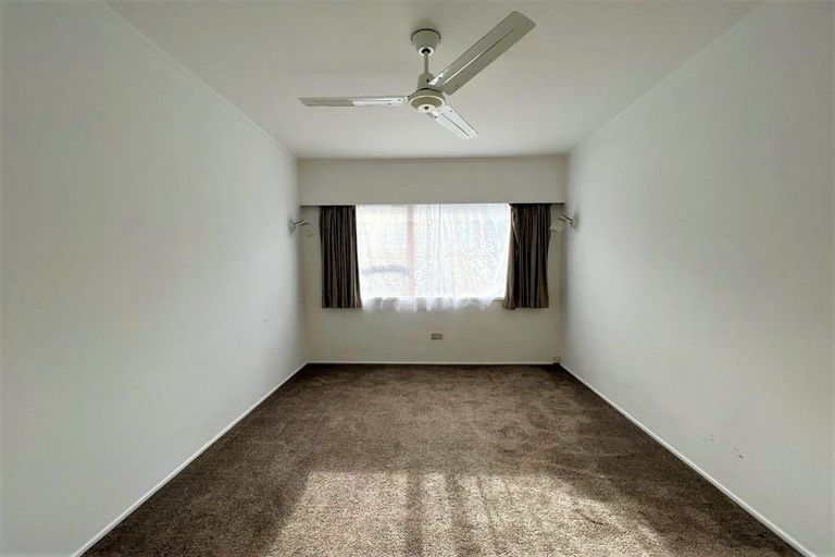 Photo of property in 2/10 Central Avenue, Papatoetoe, Auckland, 2025