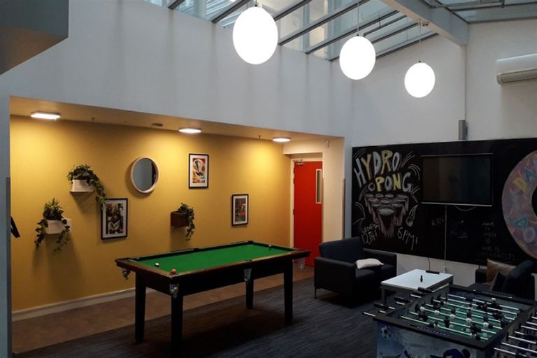 Photo of property in Cube Apartments, 5i/242 Taranaki Street, Mount Cook, Wellington, 6011