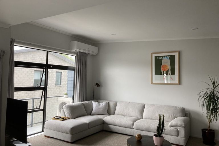 Photo of property in 17u4 Cook Street, Hamilton East, Hamilton, 3216