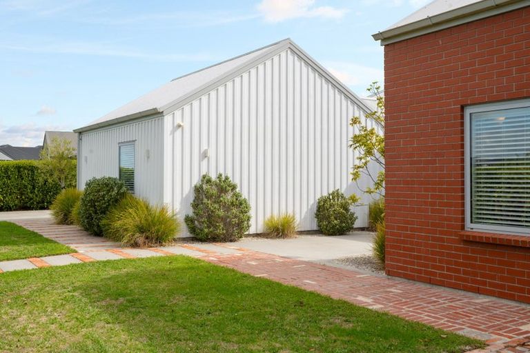 Photo of property in 77 Alan Livingston Drive, Cambridge, 3434