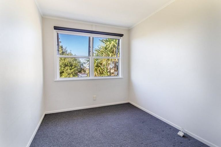 Photo of property in 10 Mcquarrie Avenue, Wattle Downs, Auckland, 2103