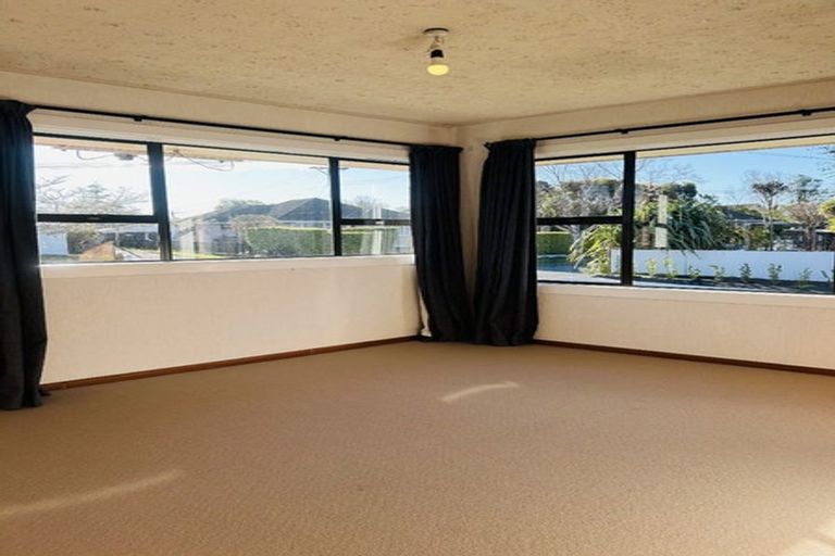 Photo of property in 80 Balrudry Street, Avonhead, Christchurch, 8042