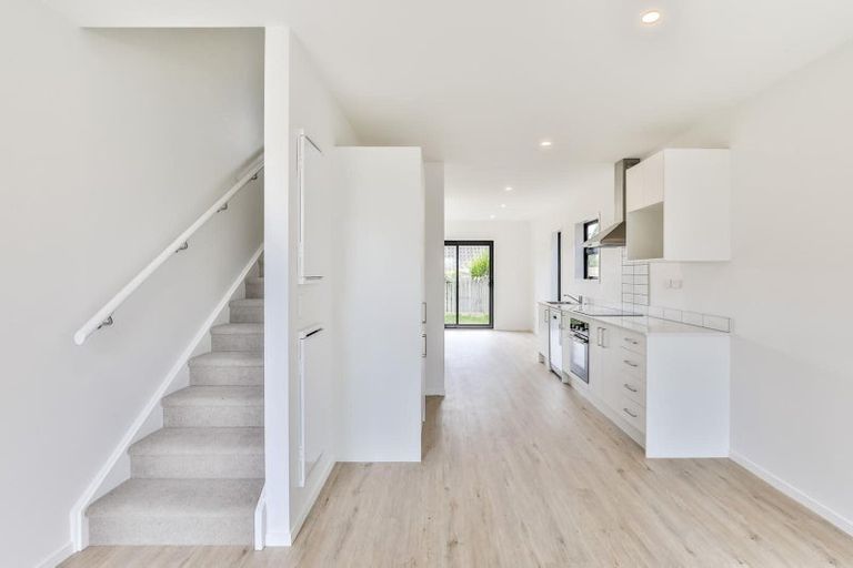 Photo of property in 150b Mcleod Road, Te Atatu South, Auckland, 0610