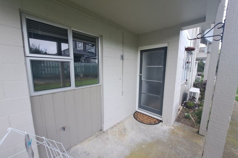 Photo of property in 6/11 Trafalgar Street, Johnsonville, Wellington, 6037