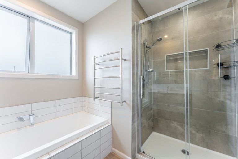 Photo of property in 76 Mountain View Road, Glenwood, Timaru, 7910